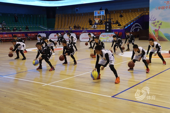 呼和浩特供电公司圆满完成集团公司第十六届职工乒乓球赛选拔赛(图1)