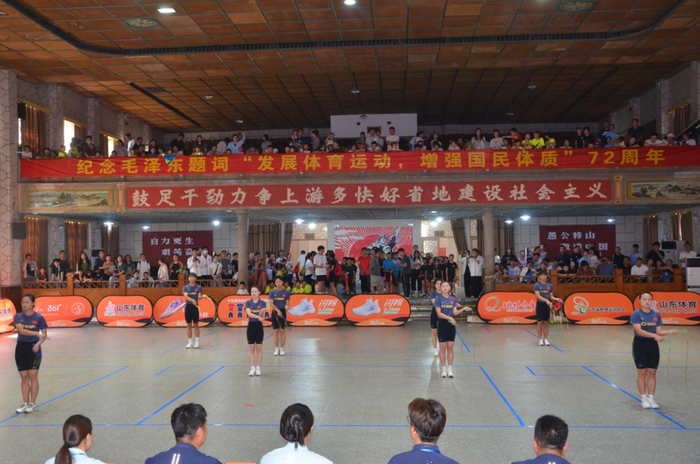 全民健身运动三秦群众体育五级联赛三原羽毛球丹凤匹克球拔河气氛热烈(图1)