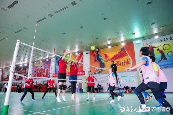 首届赛事的试金石纯粹草根的突围战(图1)